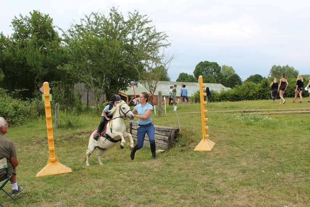 Ecuries Du Railly-Rouvrois-sur-Othain必去景点