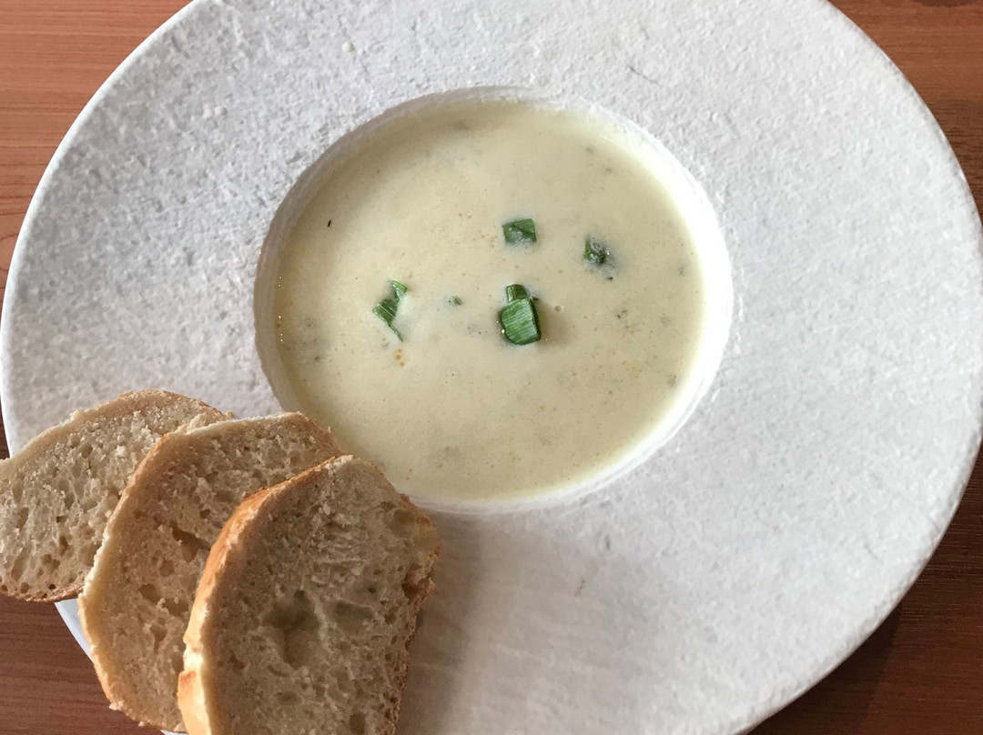 布朗达兰德酒店主图