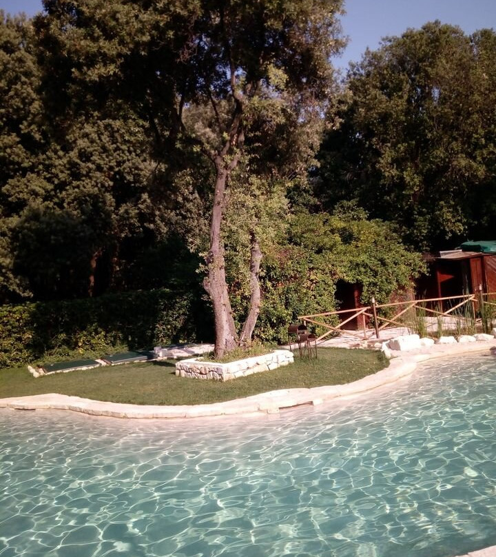 福缇诺那波里昂义科酒店主图