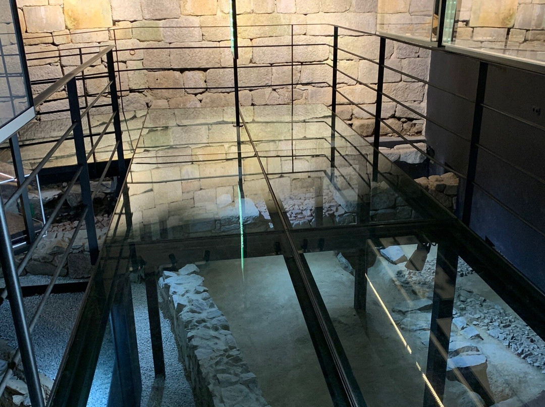 Nucleo Arqueologico Porta dos Figos景点图片