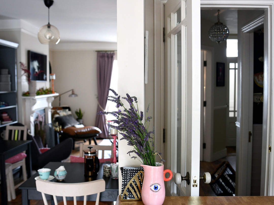 The Pink Door Westport主图