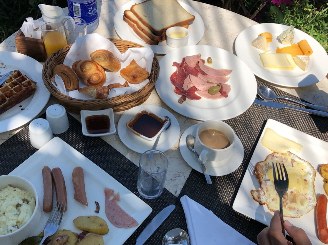 Zanzibar & Beyond Safaris-桑给巴尔市必去景点