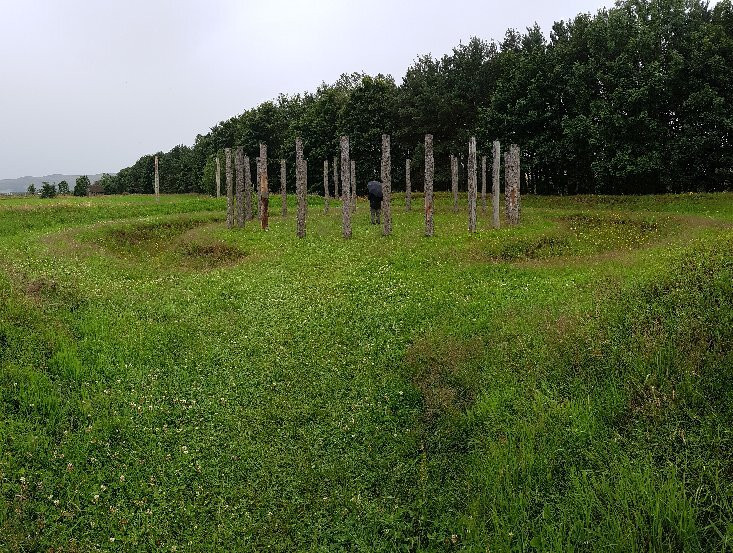 Maelmin Henge And Trail景点图片