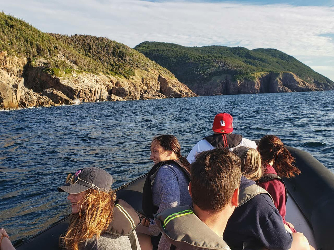 Captain Zodiac Whale Cruise-Cheticamp必去景点
