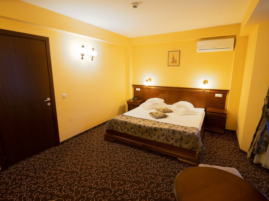Hotel Dorna主图