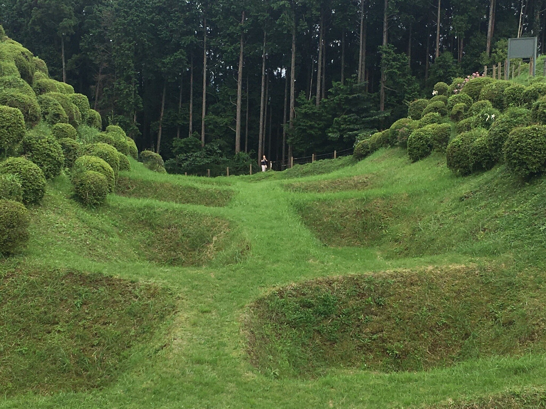 Yamanaka Castle Ruins景点图片