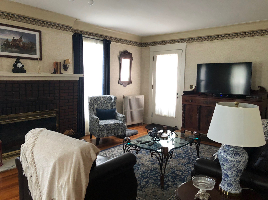 Grand Colonial Bed and Breakfast主图