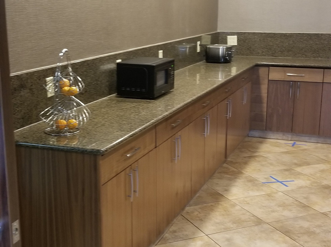 La Quinta Inn & Suites by Wyndham Eugene主图