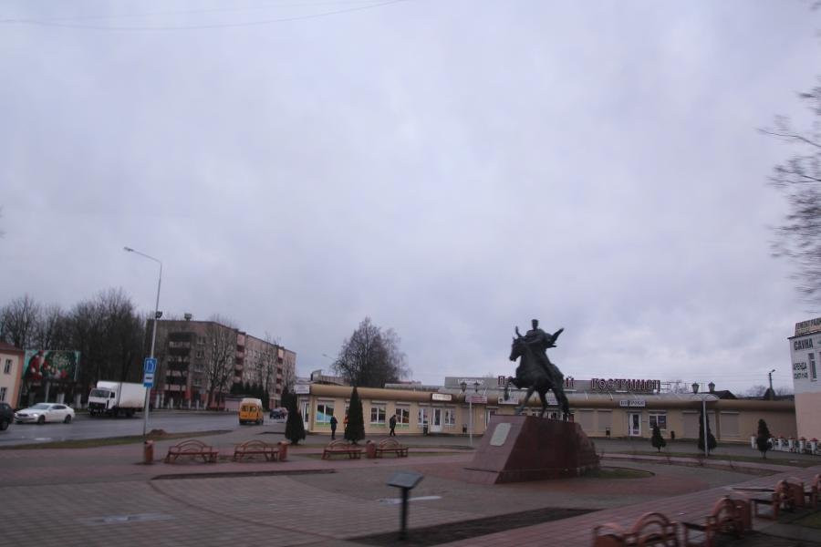 Monument to Vseslav Charodey景点图片