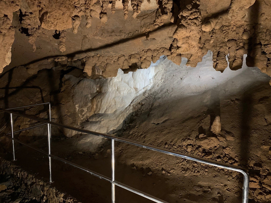 Vrelo Cave-Fuzine必去景点