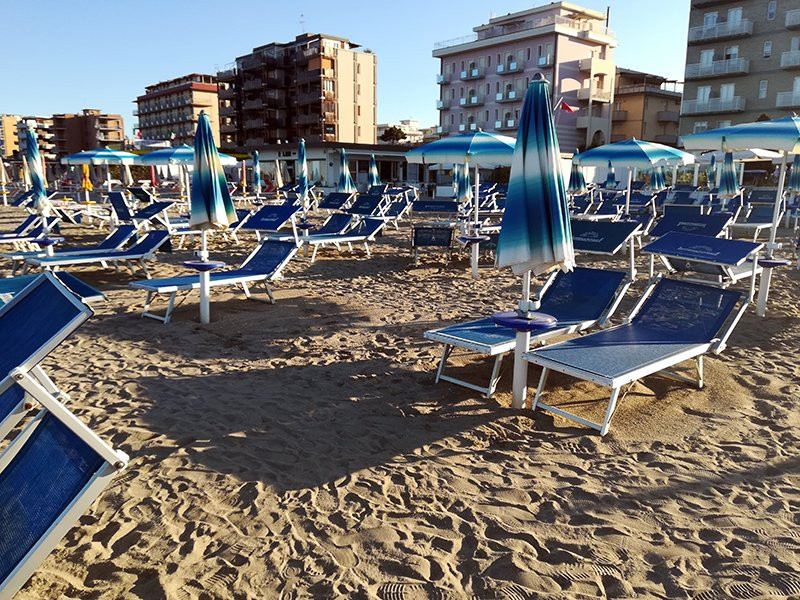 Hotel Saint Tropez SPA & Restaurant主图