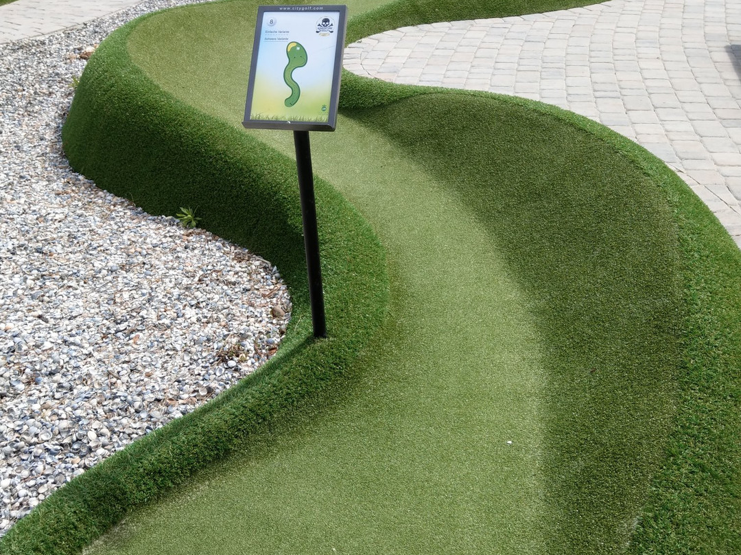 Adventure Golf Burhave景点图片