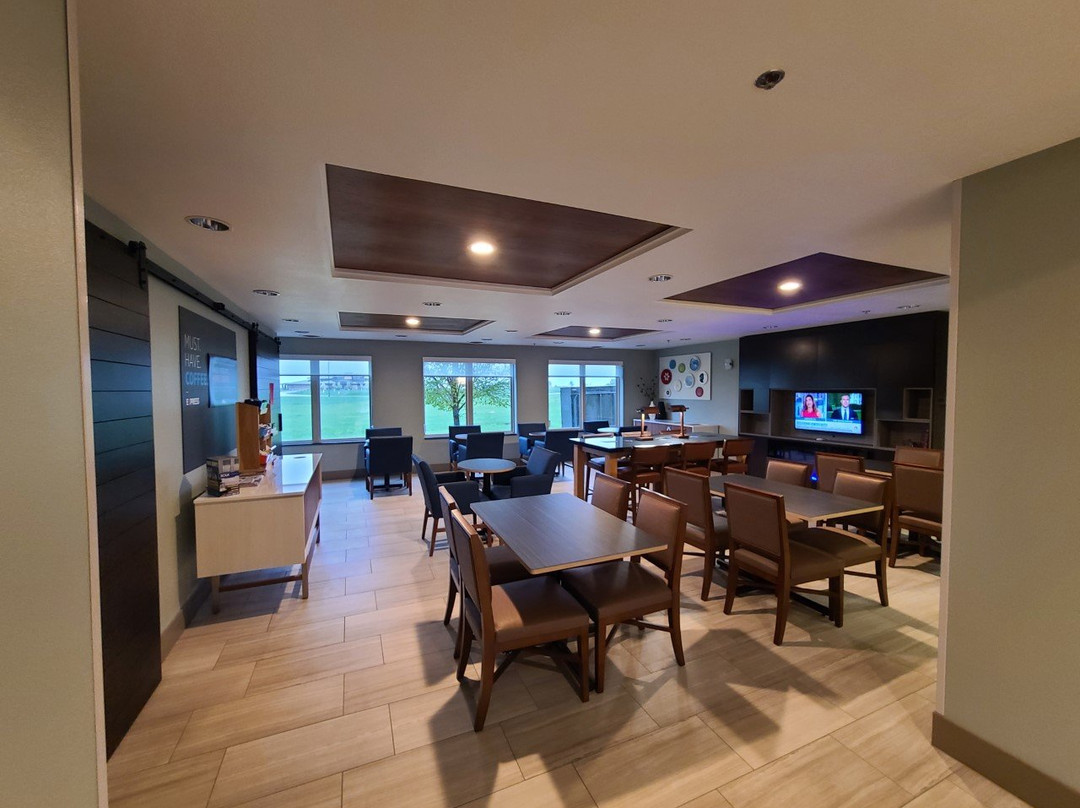 Holiday Inn Express & Suites Sheldon by IHG主图