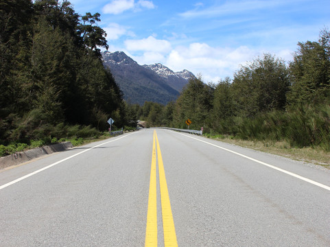 Route of the Seven Lakes-圣马丁德洛斯安第斯必去景点