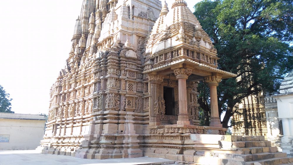 Adinath Temple景点图片