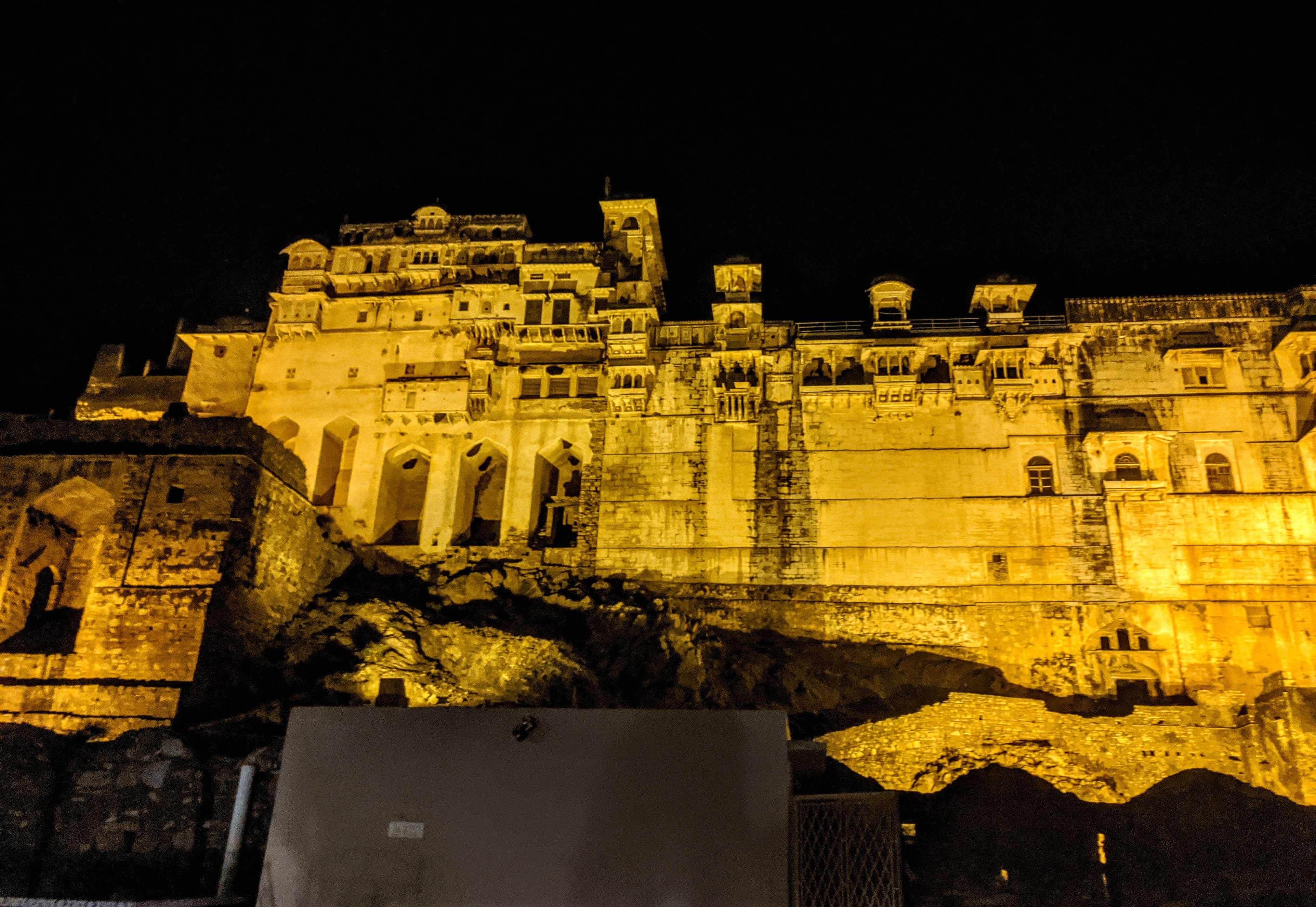 Bundi Vilas-餐饮