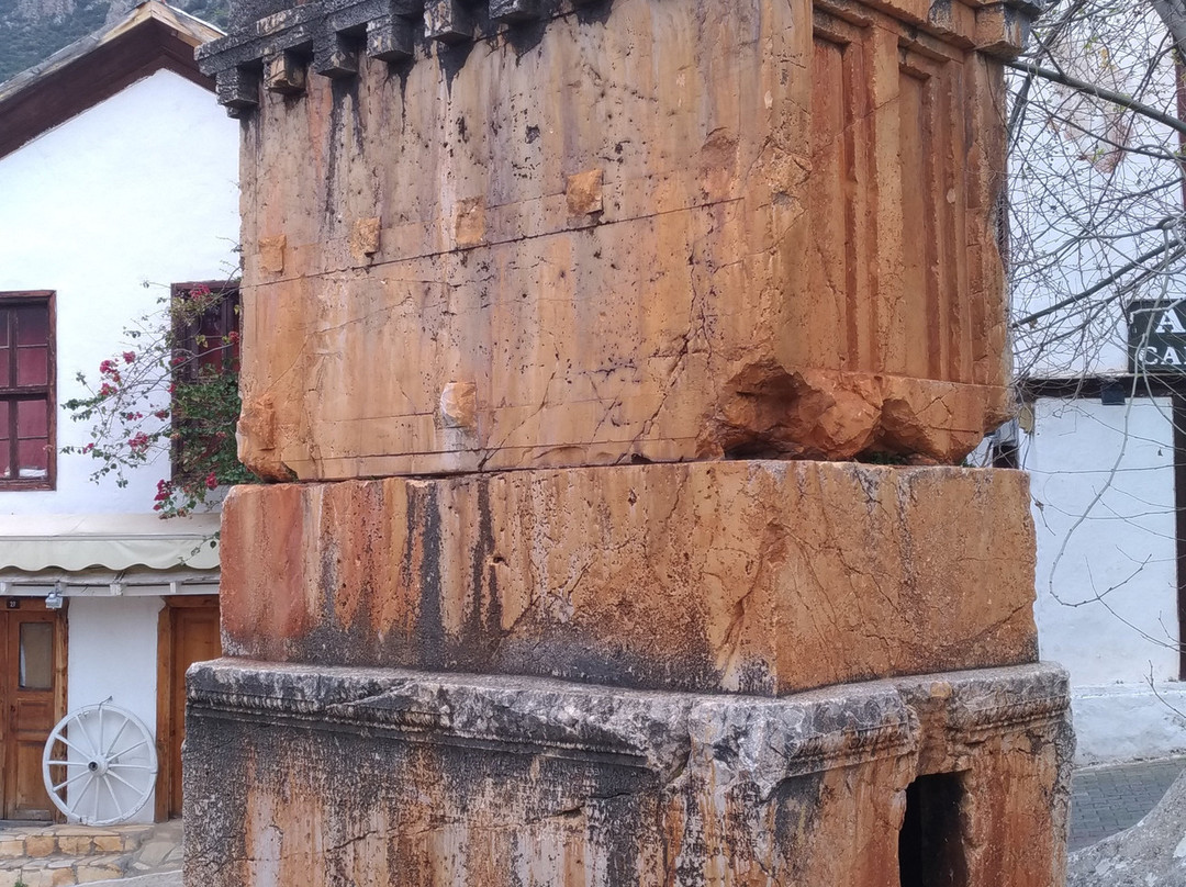 Lions Tomb-卡斯必去景点