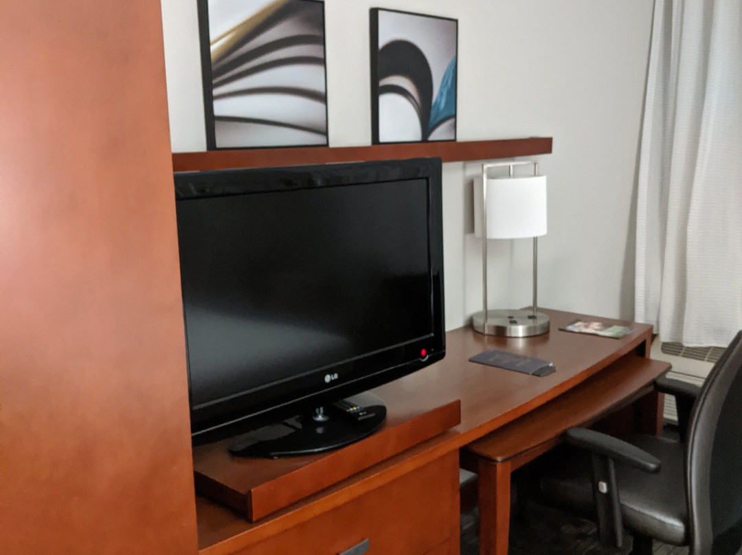 Courtyard by Marriott Charlotte Concord主图