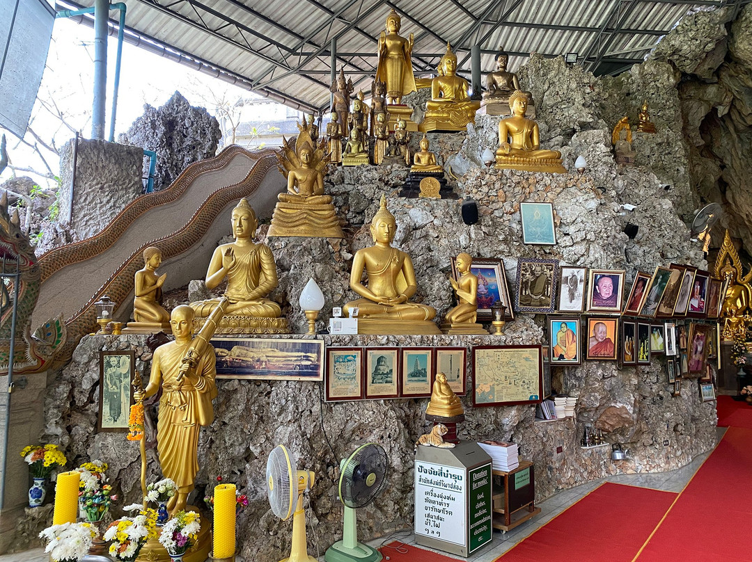 Wat Tham Pha Plong景点图片