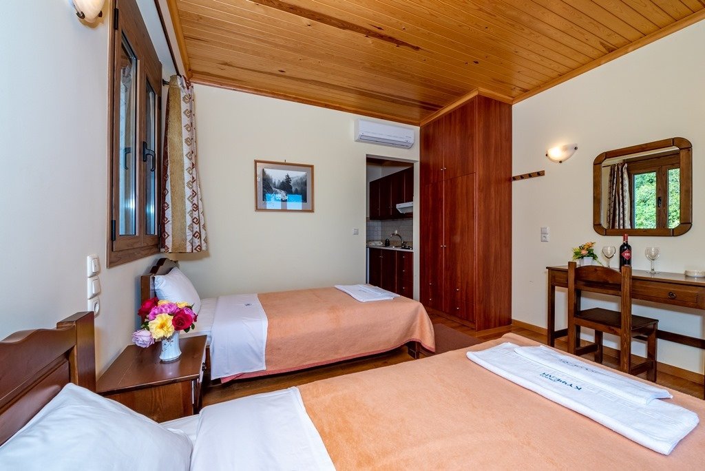 Guesthouse Kypseli-官方