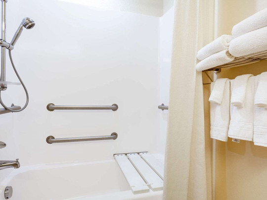 Microtel Inn & Suites by Wyndham Gulf Shores主图