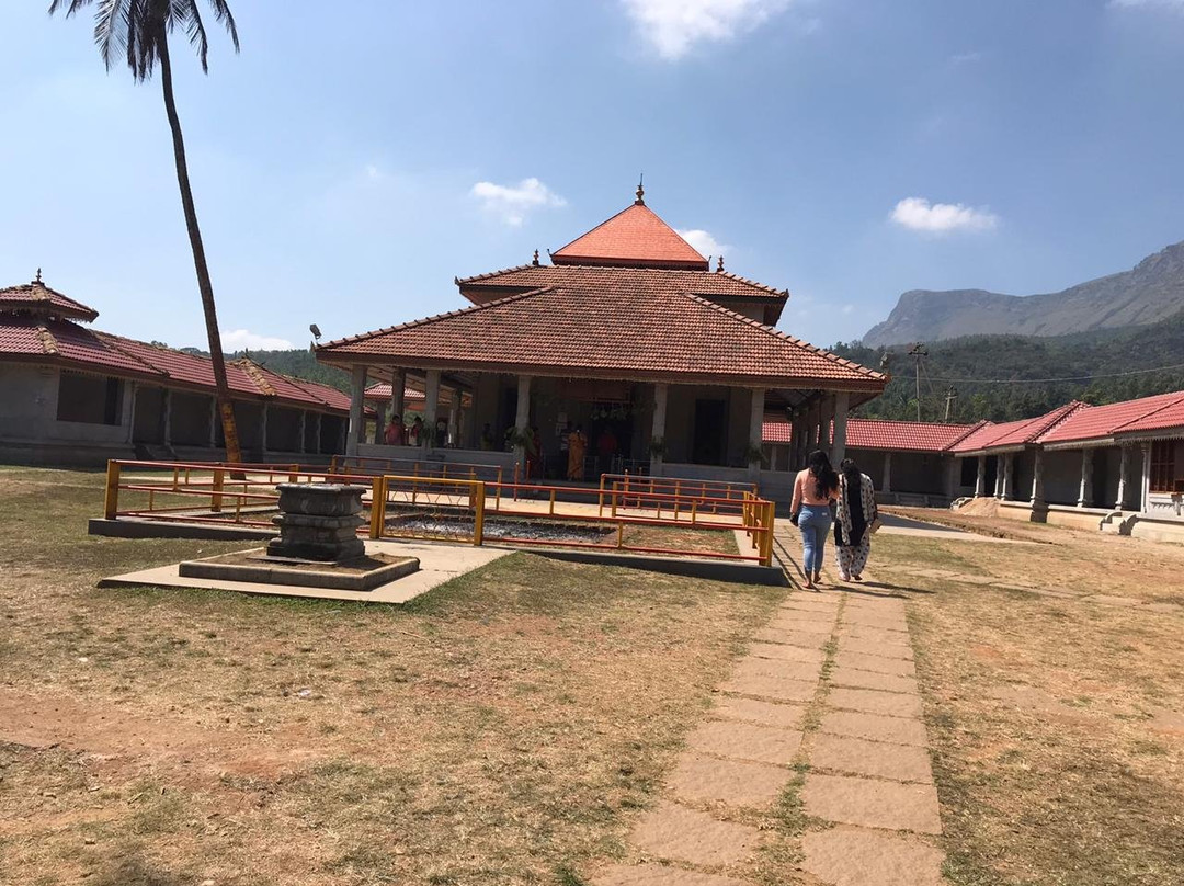 Deviramma Temple景点图片