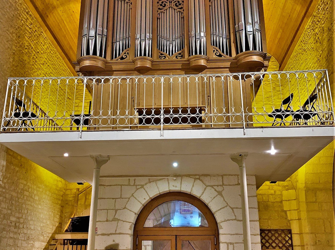 Eglise Saint Leger景点图片