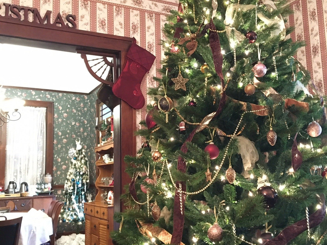 Whispering Pines Bed And Breakfast主图