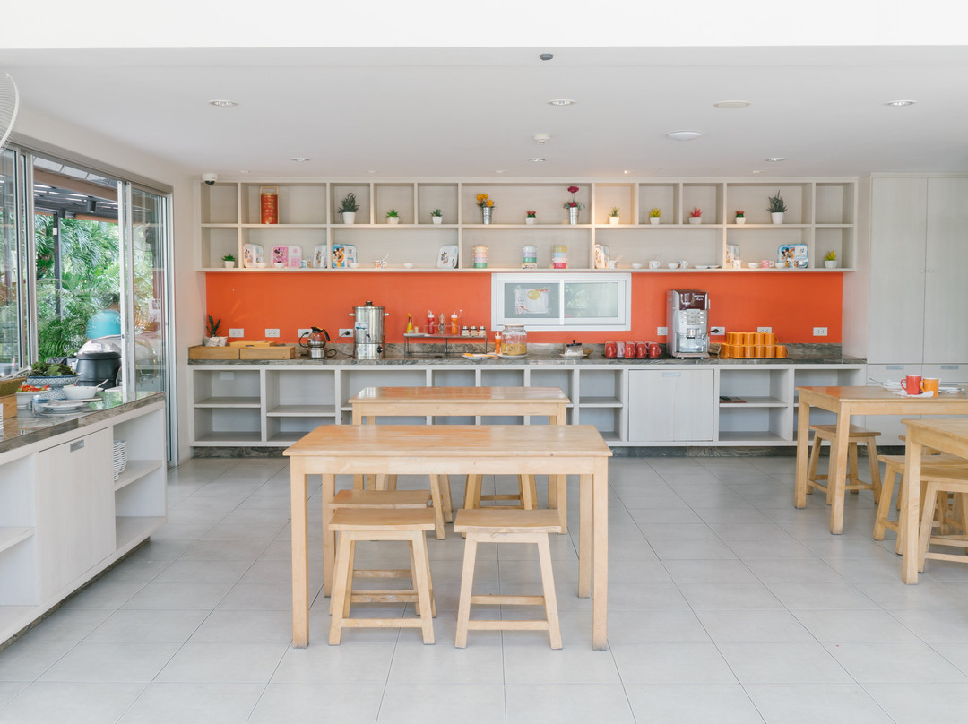 普吉岛苏恩卢恩瑞森塔酒店主图