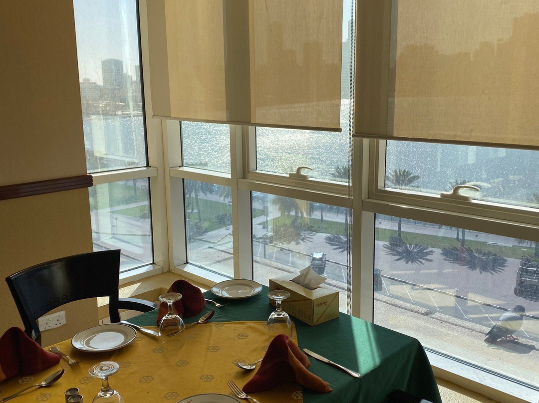 Caesars Restaurant & Confectionery