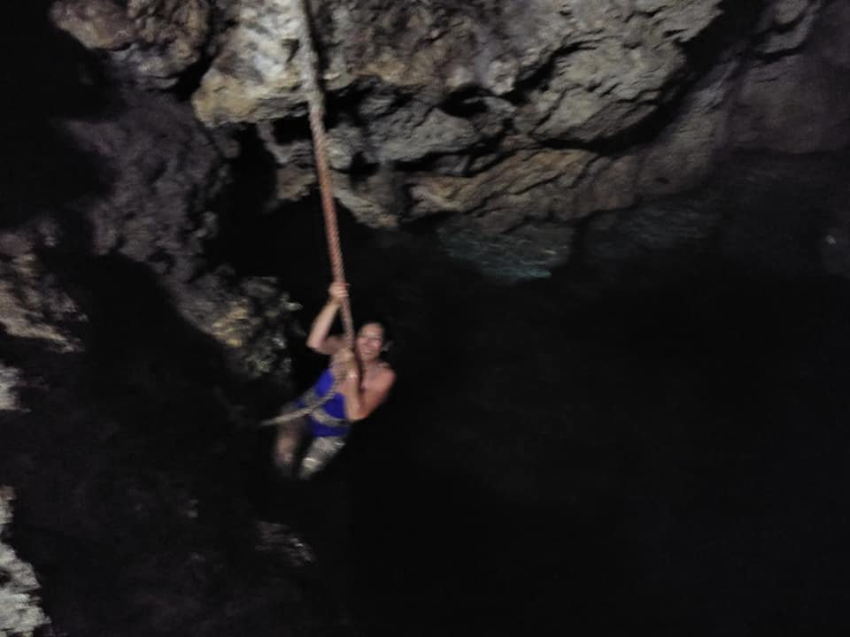 Lue Jajinyi Cave-Lifou必去景点