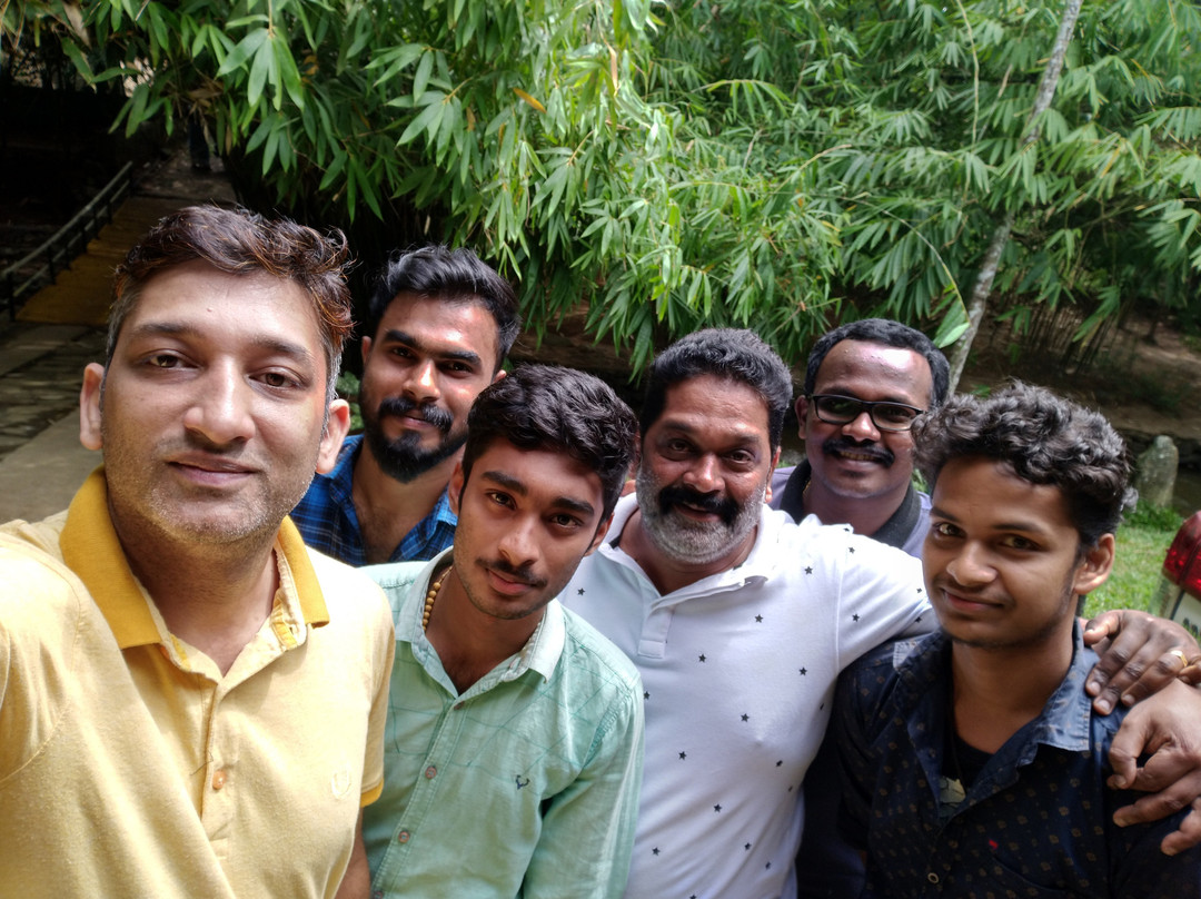 Bamboo Creek Resort主图