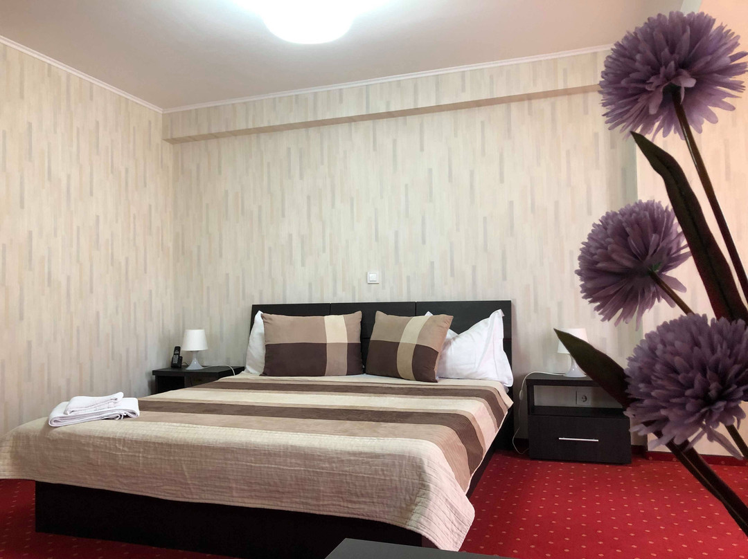 Hotel Corona主图