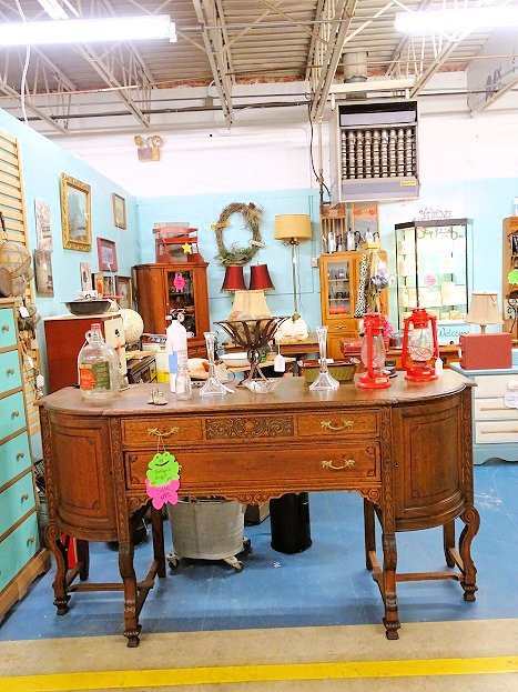 Shoppes At Sango-克拉克斯维尔必去景点