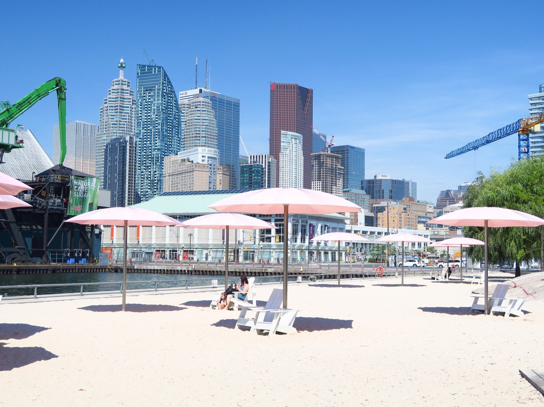 加拿大甜蜜湖滩-多伦多必去景点