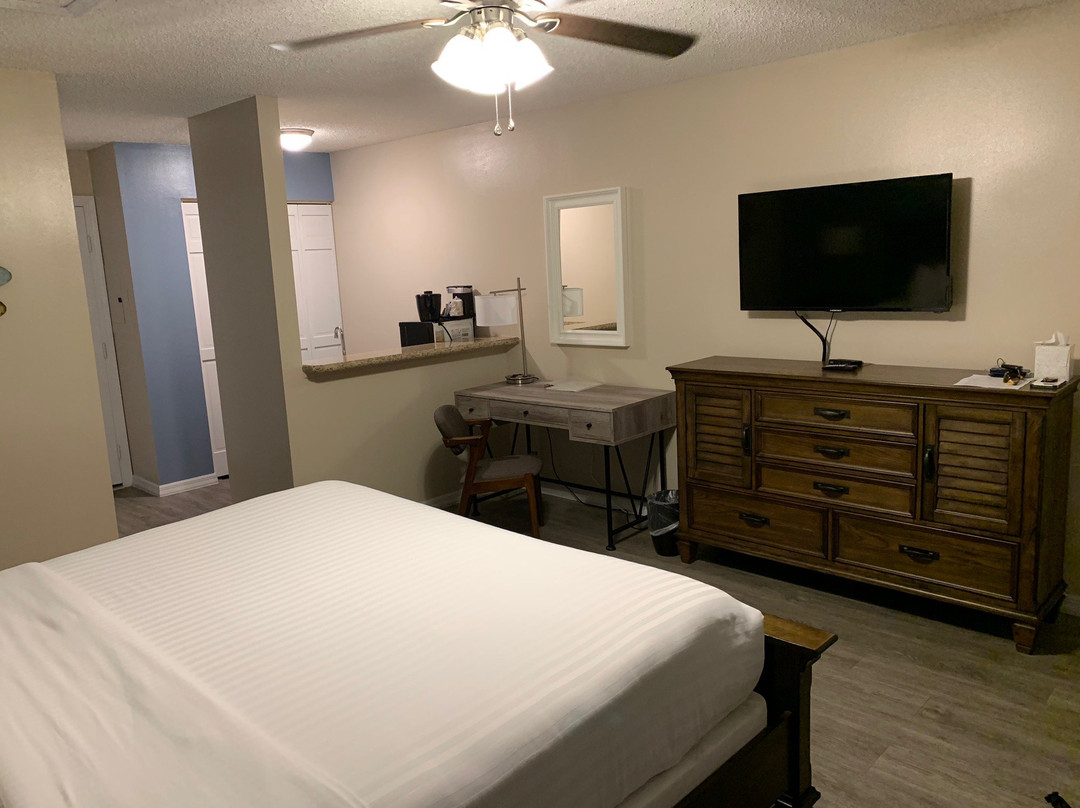 The Palmer Inn and Tennis Center主图