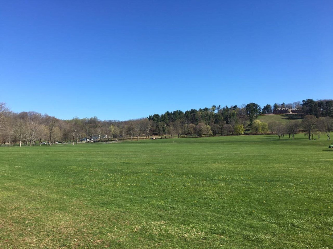 Peapack-Gladstone旅游景点-Natirar Park