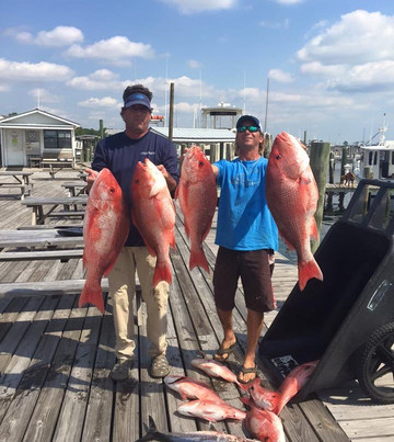 Six Shooter Charters-彭萨科拉必去景点