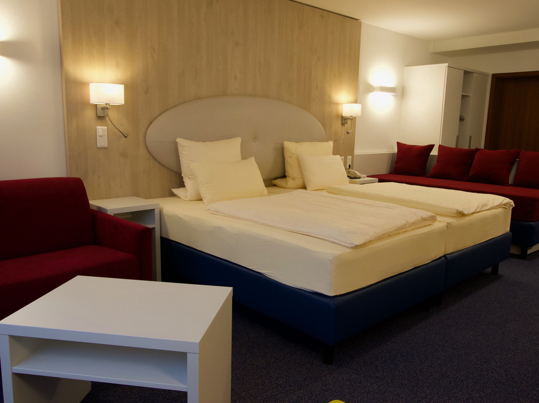 Airport Hotel zum Loewen主图