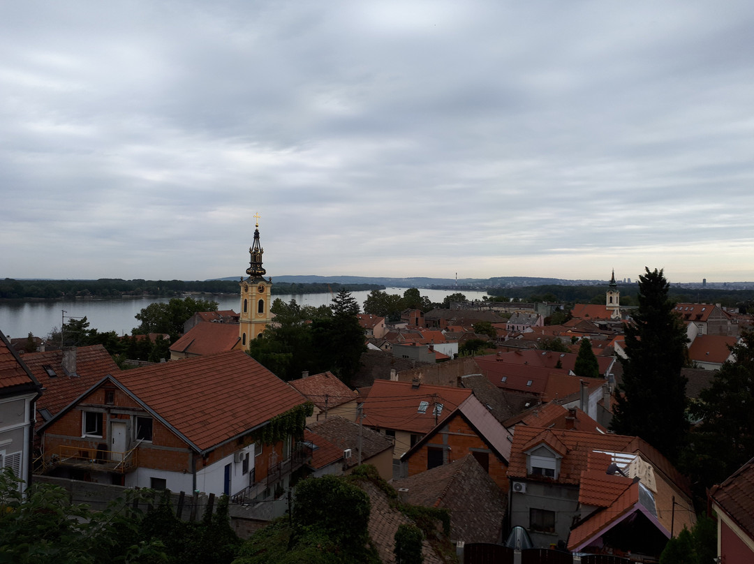 Crkva Svetog Oca Nikolaja-泽蒙必去景点