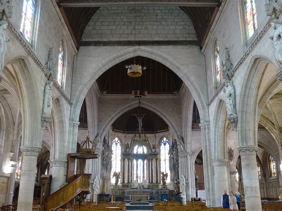 Eglise Sainte-croix景点图片