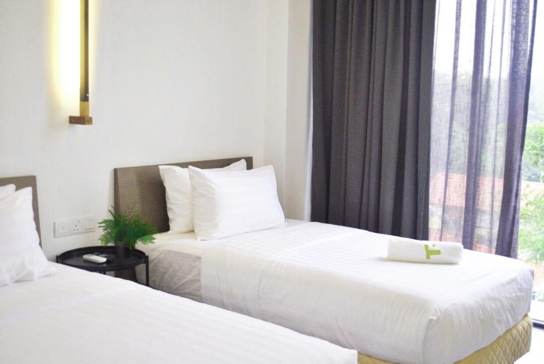 T+ Premium Hotel主图