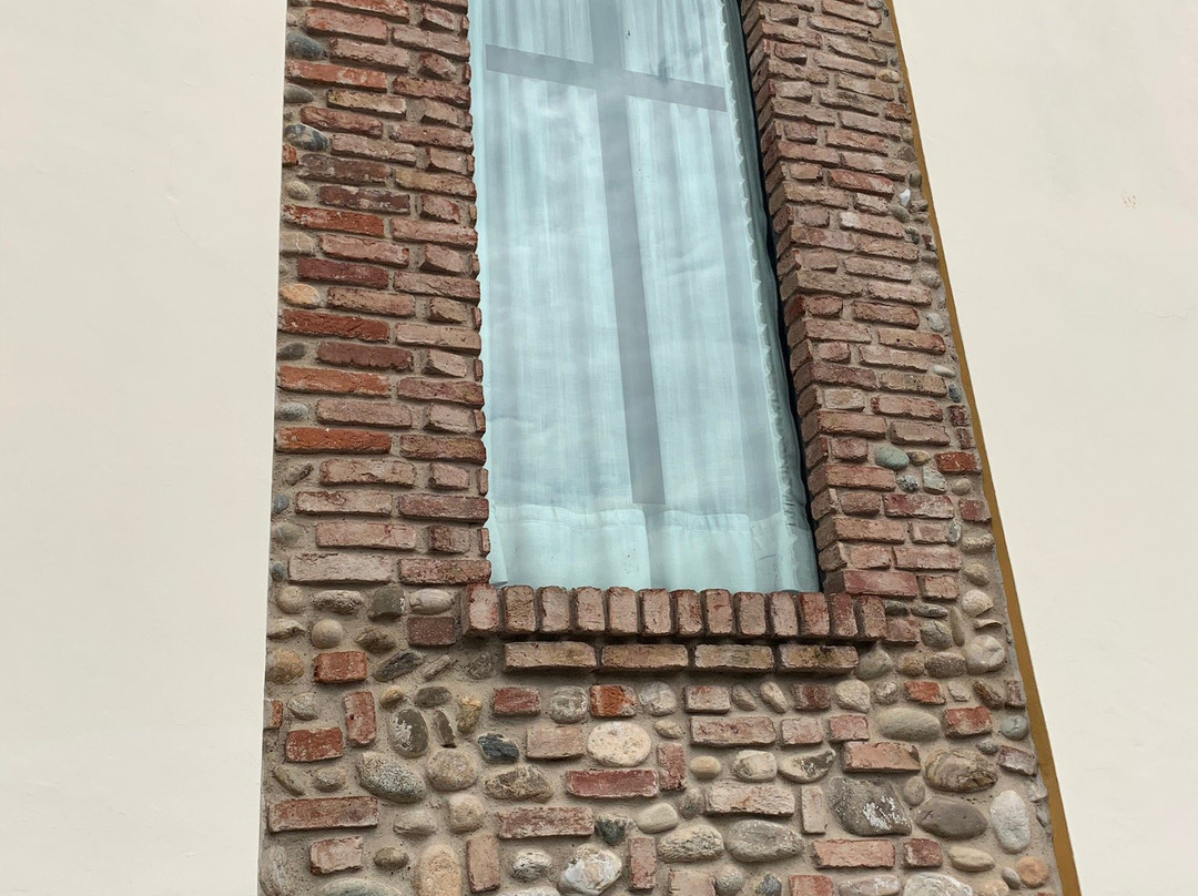 Chiesa Santa Maria Annunciata-阿格拉泰布里亚恩扎必去景点