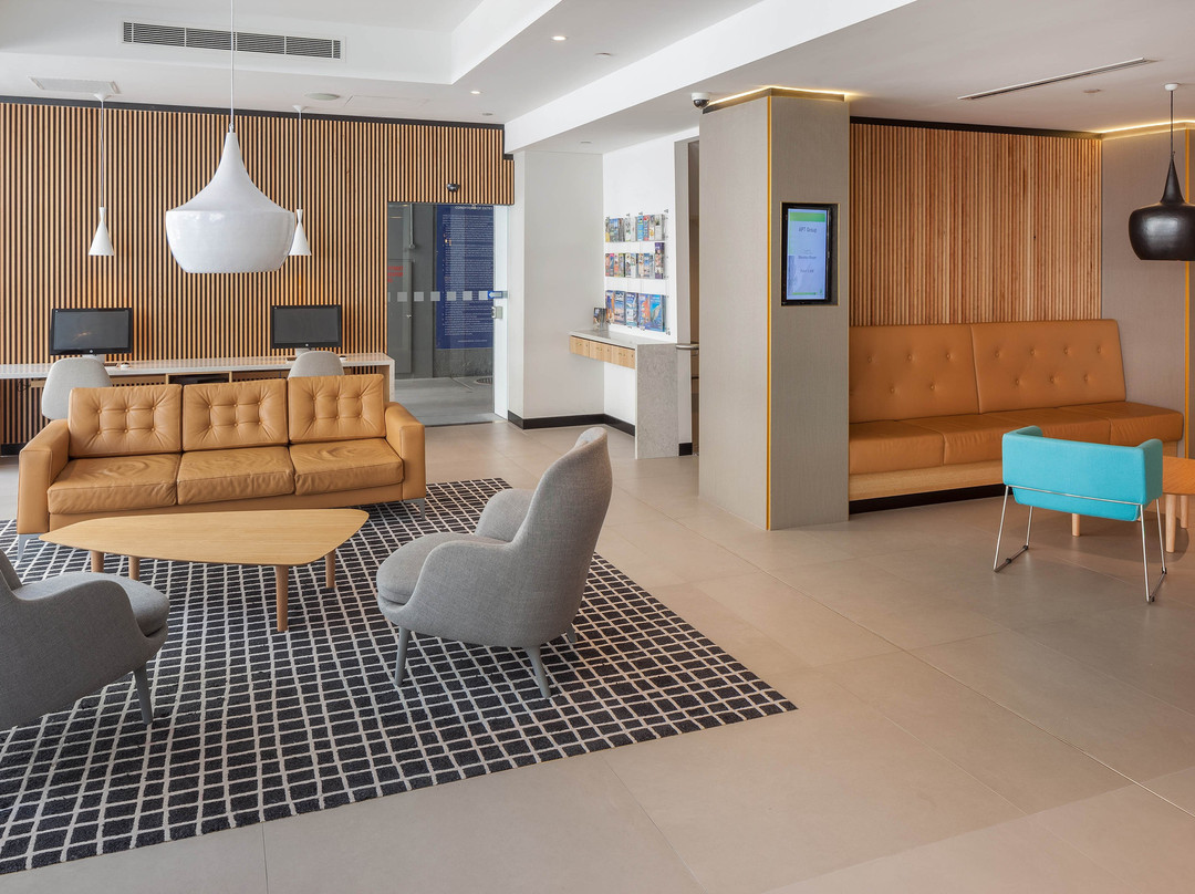 珀斯城市中心假日酒店主图