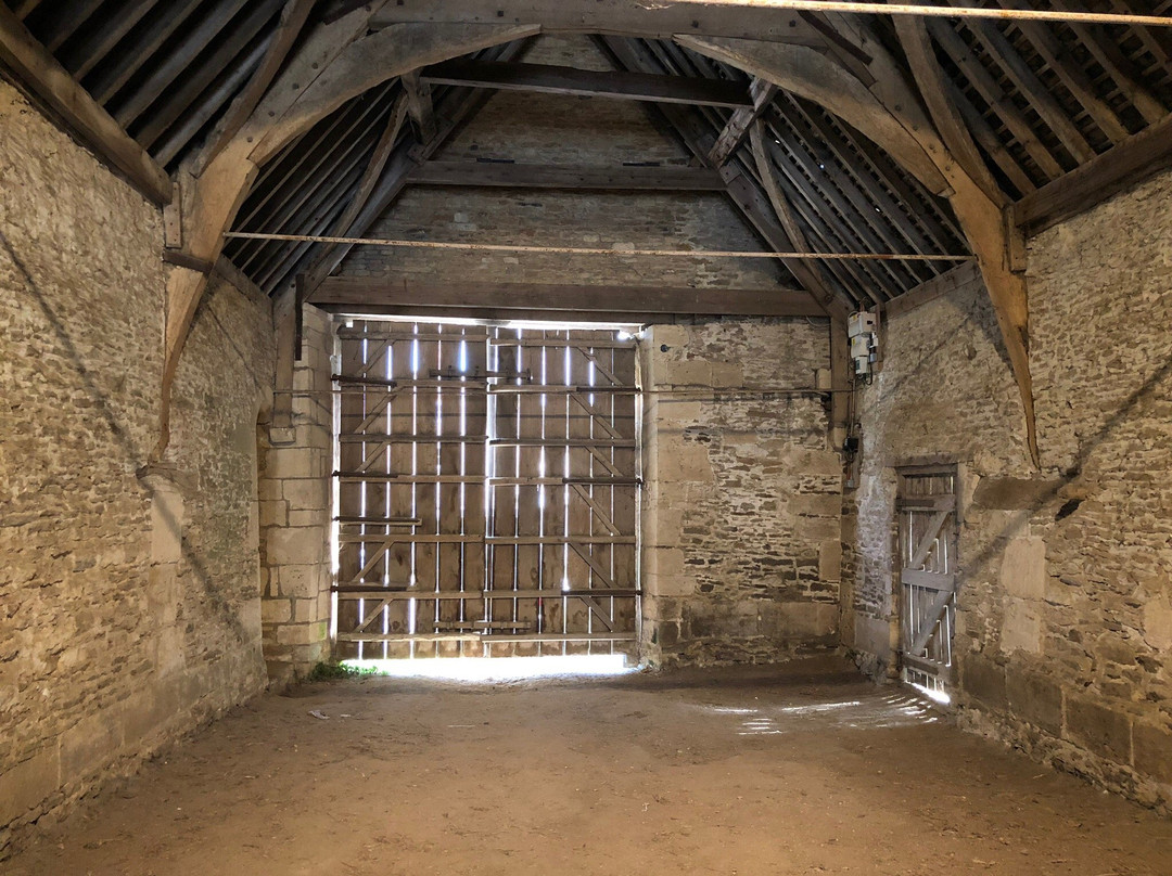 Tithe Barn-拉科克必去景点