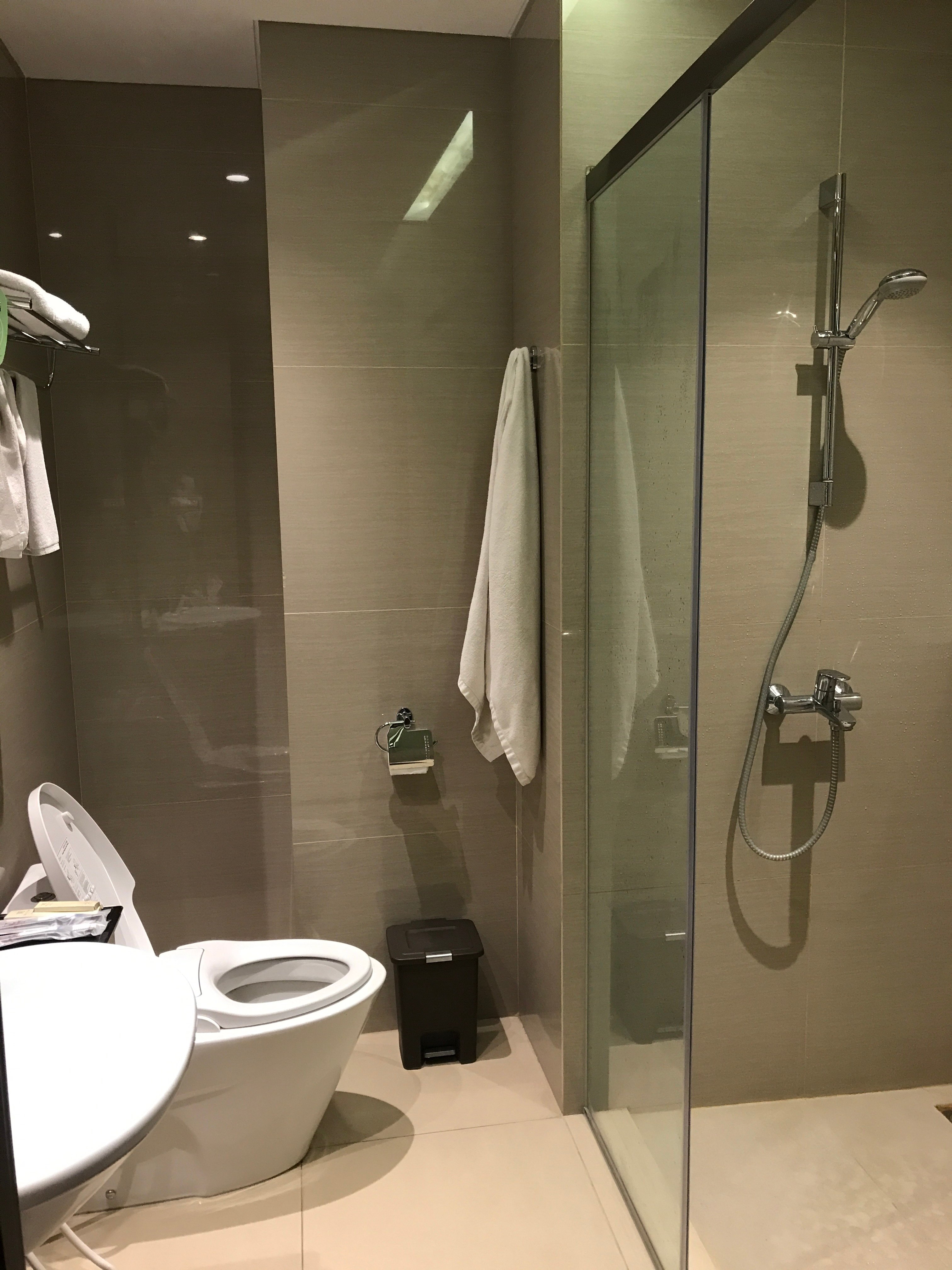 West Point Hotel Bandung-浴室