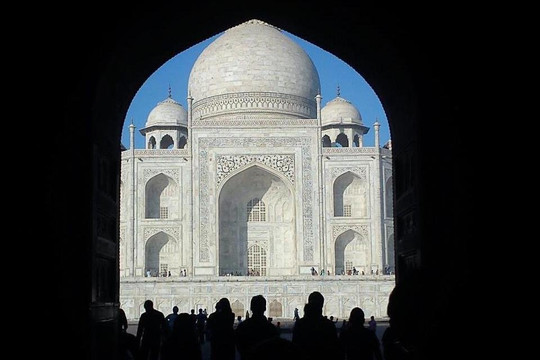 Mayank Verma-里希克虚必去景点