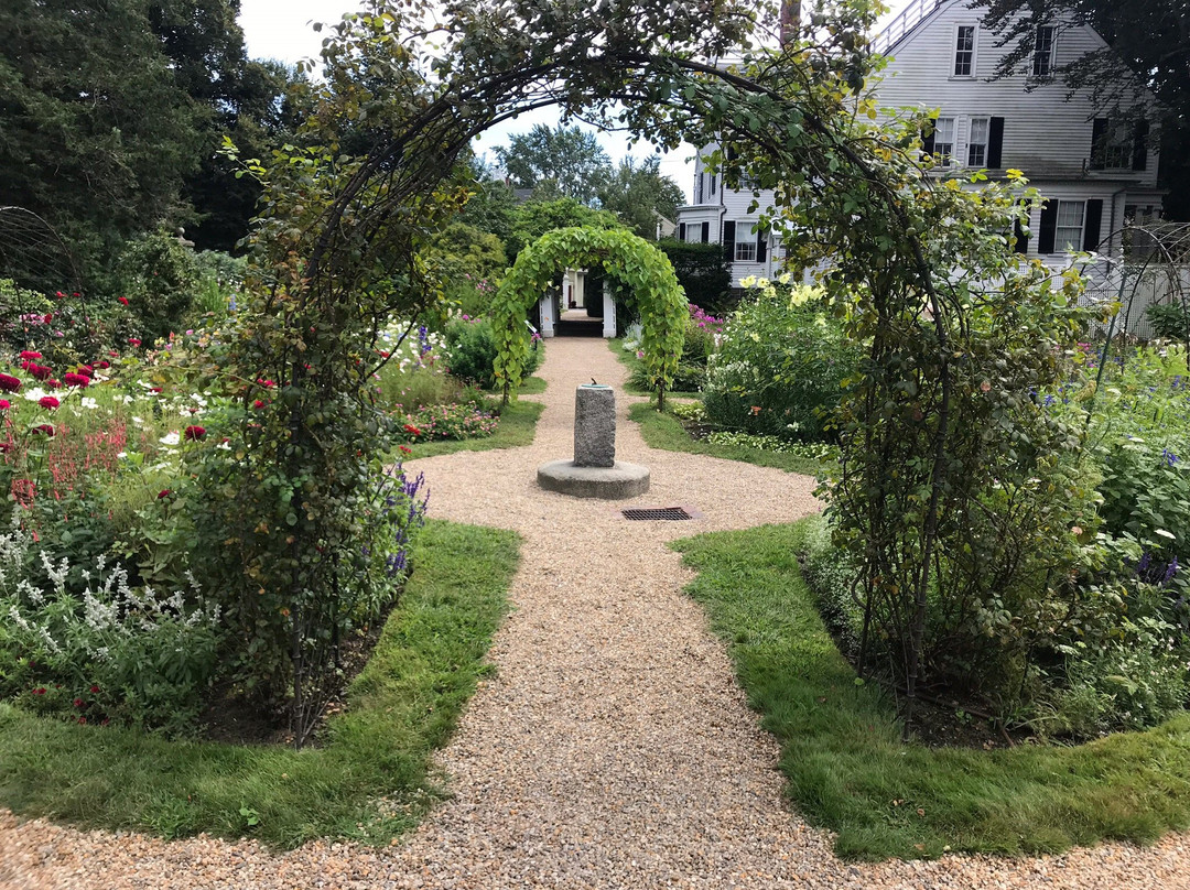 Secrets of Salem Tours-塞勒姆必去景点