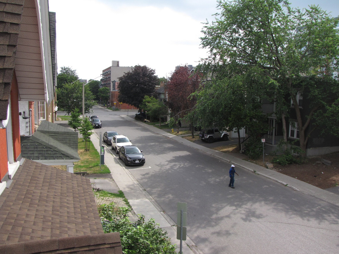 拜沃德蓝酒店主图