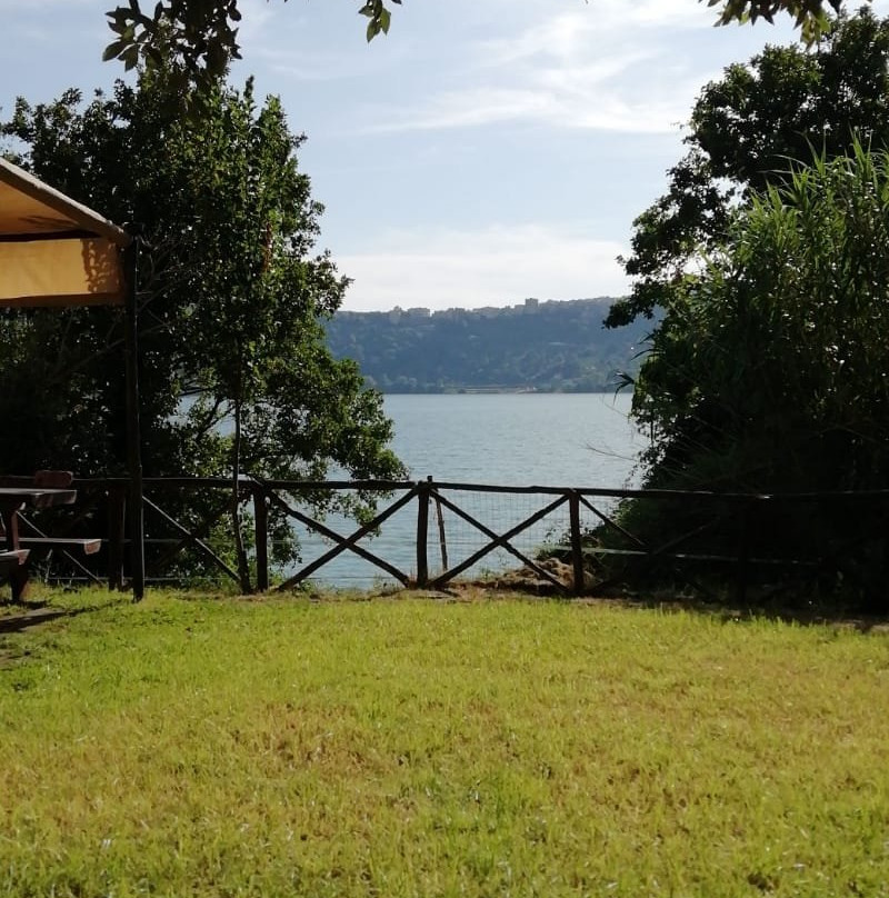 Bordo Lago - Area PicNic-冈多菲堡必去景点
